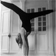 Fully qualified yoga teacher - specialising in Vinyasa and flexibility improvment