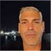 Profesor de Piano y Lenguaje Musical apto para todas las edades y niveles.