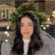 Professeure italienne avec un master en interprétation de conférence offre des cours particuliers en ligne