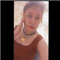Sınıflara ders veren matematik öğretmeni