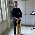 Profesor de lenguaje musical, armonía y saxofón titulado en el conservatorio de alcalá de henares. ahora cursando 3° de superior