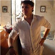 Profesor de matemáticas, inglés, geografía. Con grandes aptitudes y notas demostrables en esas asignaturas