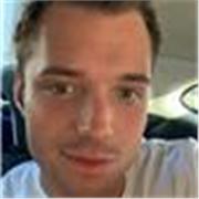 Mi chiamo Alessandro, studente universitario con tanta voglia di aiutare altri ragazzi nelle materie umanistiche 