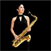 Profesora de saxofón y teoría musical Bilingüe ( castellano/inglés) en el área de Barcelona