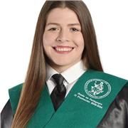 Graduada en Pedagogía, con experiencia como instructora de clases particulares en todos los ámbitos de manera presencial.