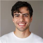 Professor de Inglês com experiência internacional e 5 anos de ensino: fluência, confiança e aulas personalizadas para você!