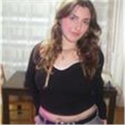 Soy una persona paciente y agradable que siemprw busca agradar a los demás.