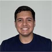 Trabalho com inglês geral (níveis A1 a C1) com foco em comunicação, fluência e desenvolvimento das quatro habilidades da língua