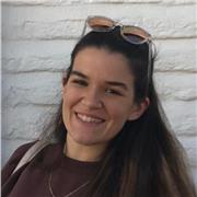 Profesira con experiencia en todos los niveles de Primaria, ESO y Bachillerato