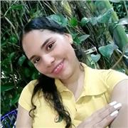 Soy una persona con alto grado humano, empática con las personas que las rodean, entiendo que cada ser es diferente a mí. Siento una gran afinidad con los niños quienes han sido mis estudiantes en mí proceso formativo