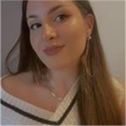 Graduada en Estudios Ingleses, con experiencia en academia de inglés. He trabajado grupos de diversas edades y niveles