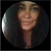Profesora titulada y certificada TEFL con más de 25 años de experiencia en Estados Unidos y  España ofrece clases  de inglés.