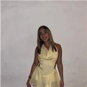 Soy una chica con muchas ganas de enseñar. Me adapto a cualquier situación del alumno/a