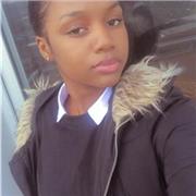 Französisch - Tutorin, die Kinder aller Altersgruppen unterrichtet in Fürth.