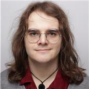 Englische Muttersprachlerin und zertifizierte ESL-Lehrerin mit Sitz in Köln und Erfahrung im Unterrichten aller Altersgruppen.