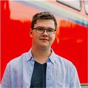 Experienced Computer Science Tutor taught in English