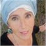 Laureata in filosofia esperta in tecniche di meditazione, rilassamento e benessere psicofisico offre lezioni di jnglese e italiano. Offre classi di meditazione, rilassamento e pratiche corpiree taoiste di benessere psicofisico.Lezioni on line o dal vivo