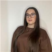 Clase a niños de primaria para enseñarles y demas