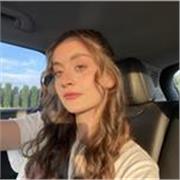 Offro servizio di aiuto compiti a medie e elementari e ripetizioni in filosofia, storia, italiano e storia dell’arte a liceali