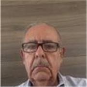 Maestro de Inglés con experiencia y trayectoria laboral en la Embajada de USA y otras empresas extranjeras Marcar por WhatsApp