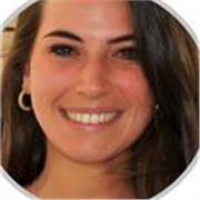 Offro lezioni private rivolte ai bambini delle scuole elementari e medie permettendo loro una comprensione più semplice.