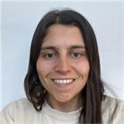 Lic. en Musicoterapia. Profe de canto y guitarra. Lo más importante es conectar mente, cuerpo y Alma