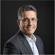 Profesor de comunicación apto a todas las edades.