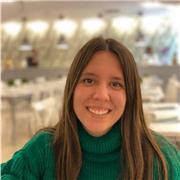 Ragazza di 3° superiore Impartisce lezioni di matematica per ragazzi fino alla terza media