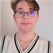 Germanistikstudent, geduldig und gewillt dialogisch mit den Schülern und Schülerinnen zu arbeiten