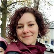 Native Spanish tutor offering online Spanish lessons for children and adults