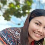  Me caracteriza la pasión por enseñar, trabajé en el colegio María  Auxiliadora, en Colombia. Trabajé mucho con niños de primaria,  especialmente en el área Lengua Castellana o Español. Soy dedicada, paciente y responsable. Doy  clases online. 