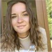 Italiano , Inglese , matematica , storia dell’arte e aiuto compiti . Sia ai bambini delle elementari , medie e liceo