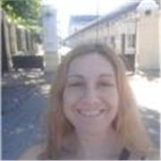 Profesora ofrece clases de contabilidad nivel secundario