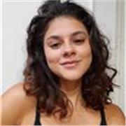 Professora de Biologia ensina todas idades e segmentos