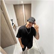 Soy compositor y productor musical con más de 10 años de experiencia.