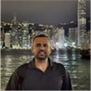 Patient, supportive tutor helping students build confidence and understanding.