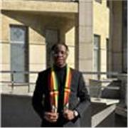 English language instructor and native speaker with many years of experience in teaching English at all levels