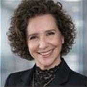 Master in educazione dagli Stati Uniti d’America, madrelingua italiana.