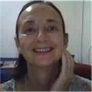 Profesora en Lengua y Literatura y maestra de grado