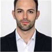     Profesional de finanzas y experto en Excel práctico.