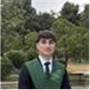 Persona joven dispuesto a enseñar de la manera mas cercana posible. Responsable y consciente a la hora del trabajo.