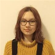 10. Klässlerin bietet preisgünstige Mathe Nachhilfe