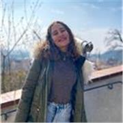Ciao! I'm an Italian teacher and I'm here to help you learn Italian in the easiest and funniest way :)