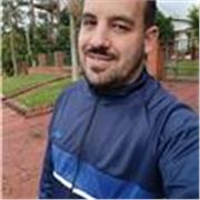 Profesor en Enseñanza técnica profesional. Tecnico electromecánico. Actualmente dando clases de electrotecnia