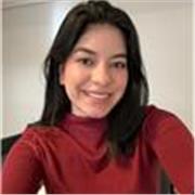 Estratega en marketing digital e inteligencia artificial aplicada, con una visión práctica, humana y orientada a resultados