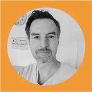 Spécialiste marketing digital propose cours et accompagnement stratégique