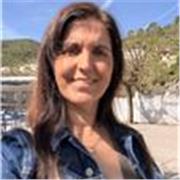 Graduada en Óptica y Optometría impartiendo clases de Matemáticas y Ciencias para ESO y Bachillerato.   