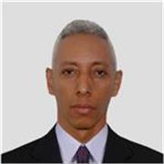 Bueno, hablo español nativo, y mi enfoque va para enseñar Español a extranjeros que quieran aprender este idioma.