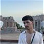 Tutor di italiano, latino, inglese, storia e geografia per le scuole superiori, di tutte le materie per le scuole medie