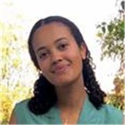 Traductora y graduada en lenguas modernas, doy clases aptas para todas las edades y niveles